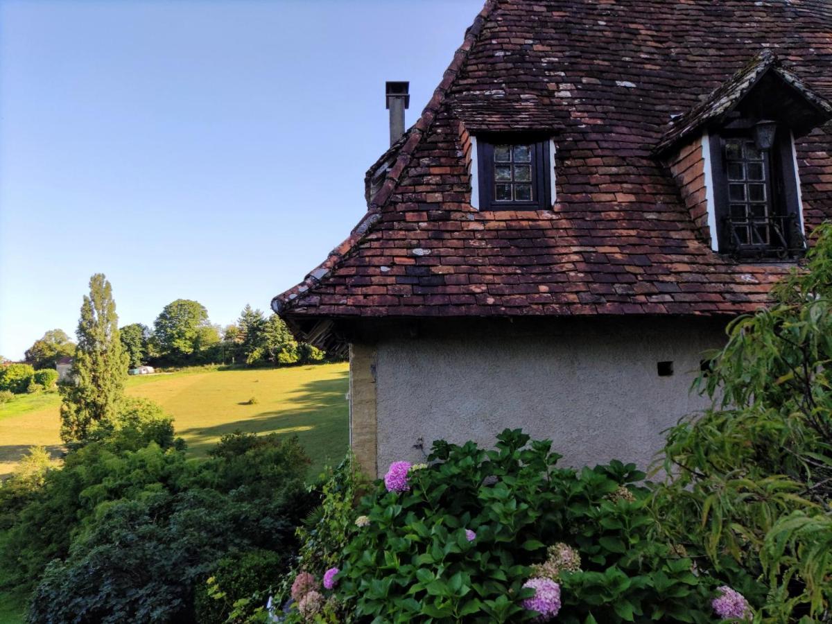 La Fontaine Du Mas Bed & Breakfast Thiviers Exterior photo